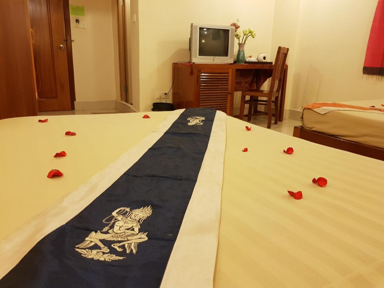 Fancy Guesthouse Phnom Penh Ngoại thất bức ảnh